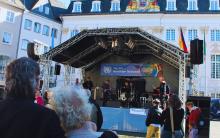 Stage on the Bonn market square on the UN Day 